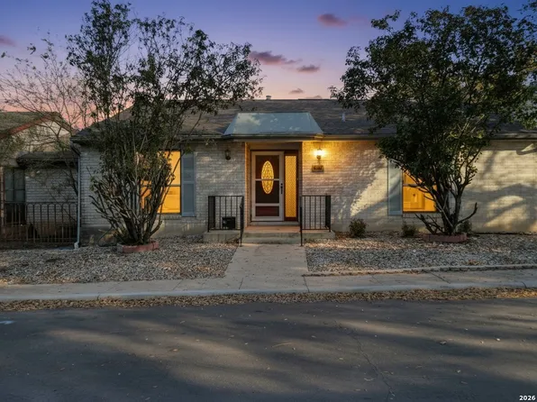 6422 Honey Hl, San Antonio, TX 78229