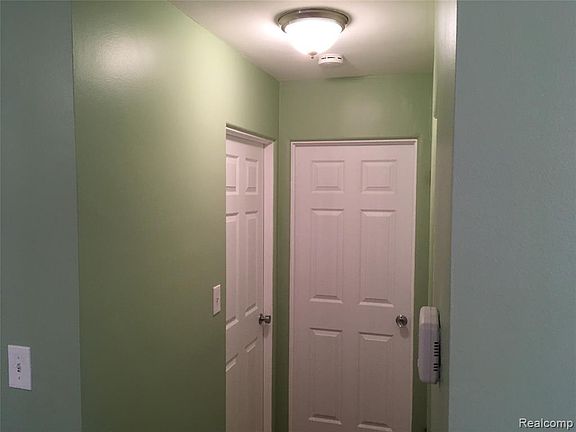 3rd image of 359 N Eton St #D