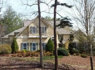630 Golf Course Cir, Murphy, NC 28906