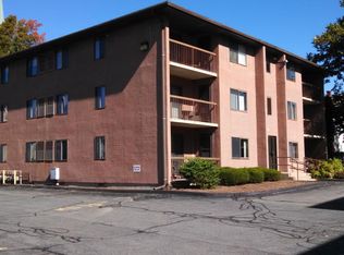 150 School St APT 11, Waltham, MA 02451