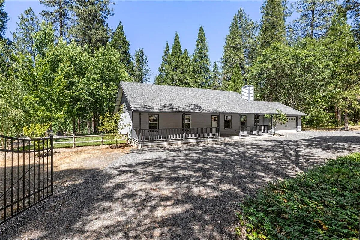 5876 Donaldson Rd photo 1