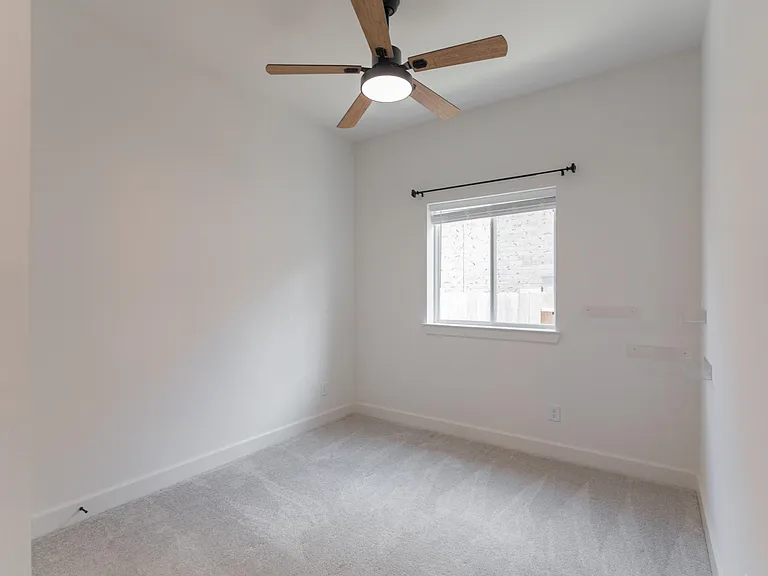 972 Terlingua Creek Dr — Photo 29