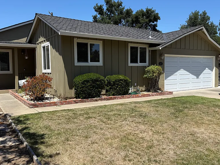 145 Potomac Dr — Photo 11