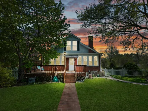 427 S Church St, Waterloo, IL 62298