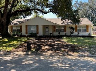 808 Dafney Dr, Lafayette, LA 70503