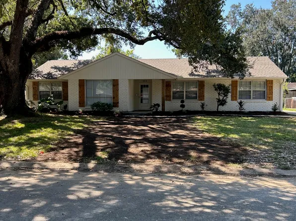 808 Dafney Dr, Lafayette, LA 70503