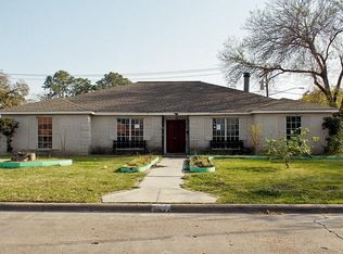 7602 Rockhill St, Houston, TX 77061