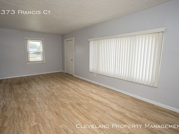 3rd image of 1373 Francis Ct