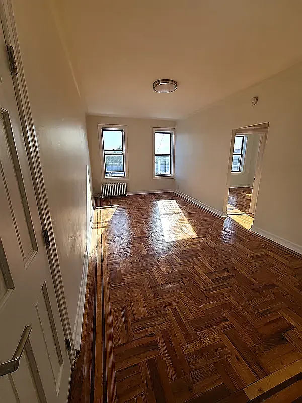 2950 Ocean Ave — Photo 1