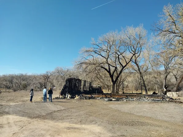 873 State Highway 41, Velarde, NM 87582