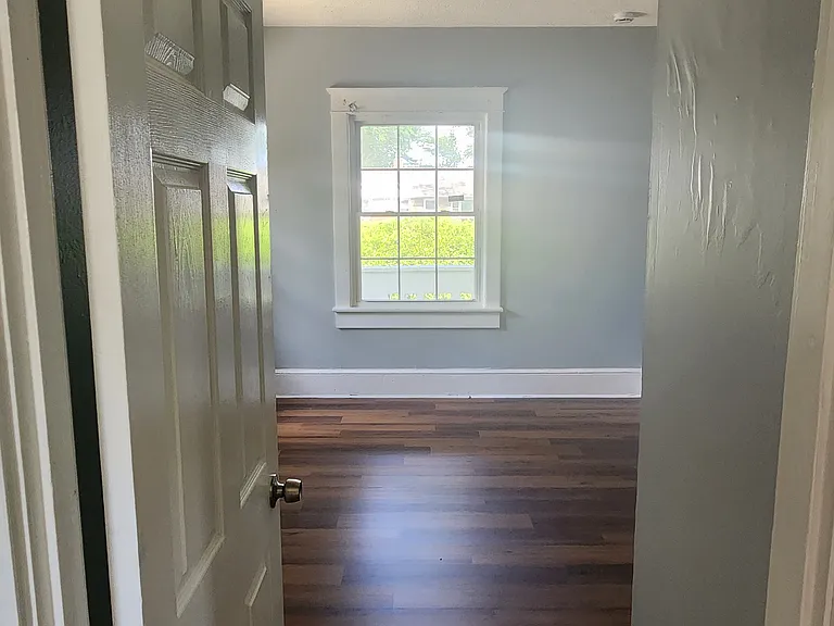 748 S East Ave #1 — Photo 7