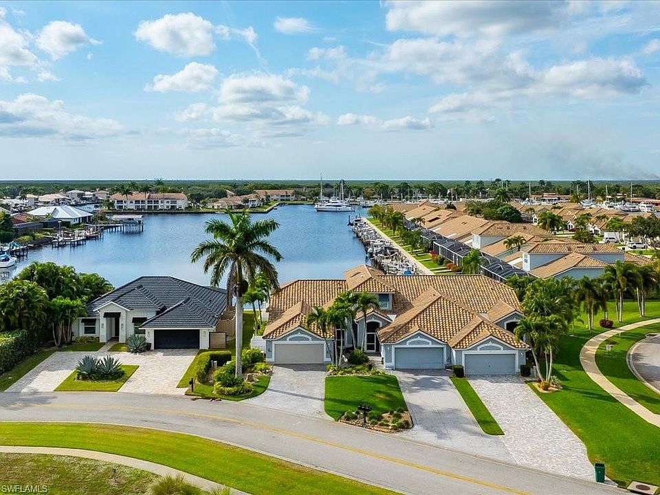 1st image of 231 Cays DR
