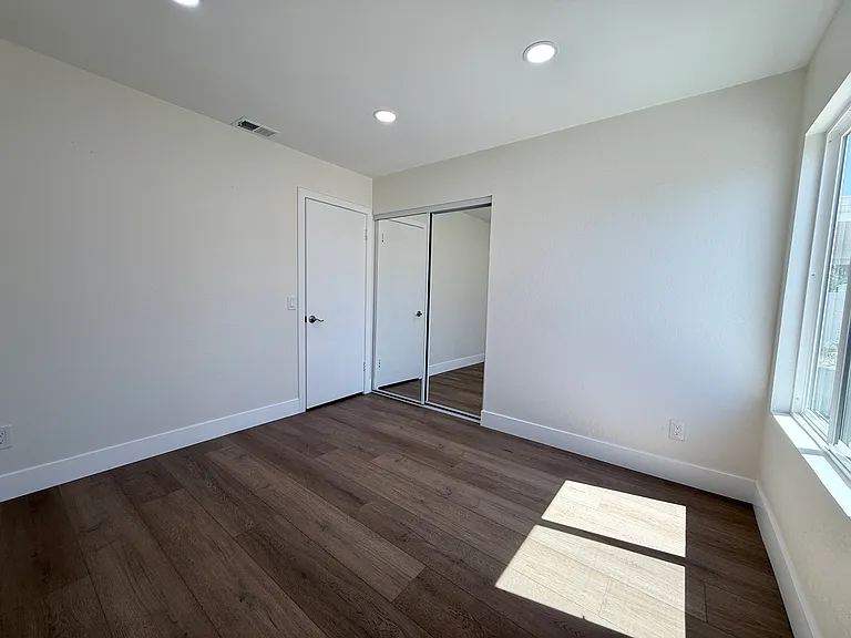 12650 Cypress Ave — Photo 14