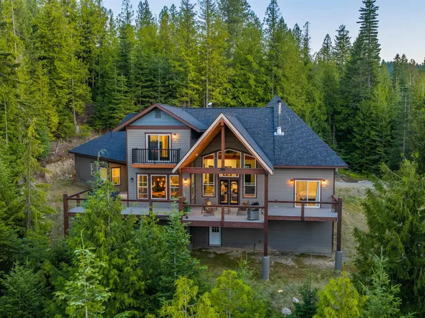 597 Kula Dr, Sagle, ID 83860