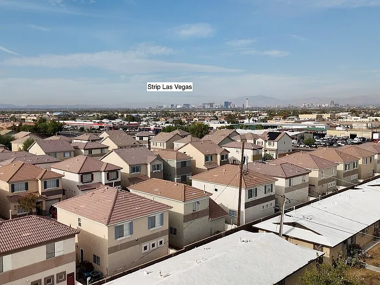5162 Paradise Skies Ave — Photo 20