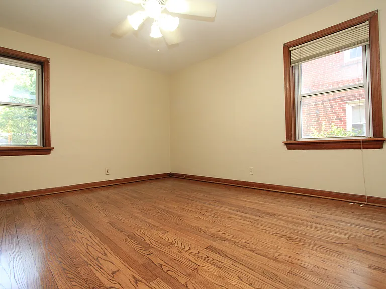 3615 Jamieson Ave #1N — Photo 12