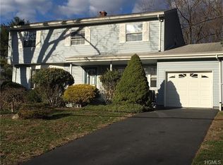 126 Swannekin Rd, Blauvelt, NY 10913