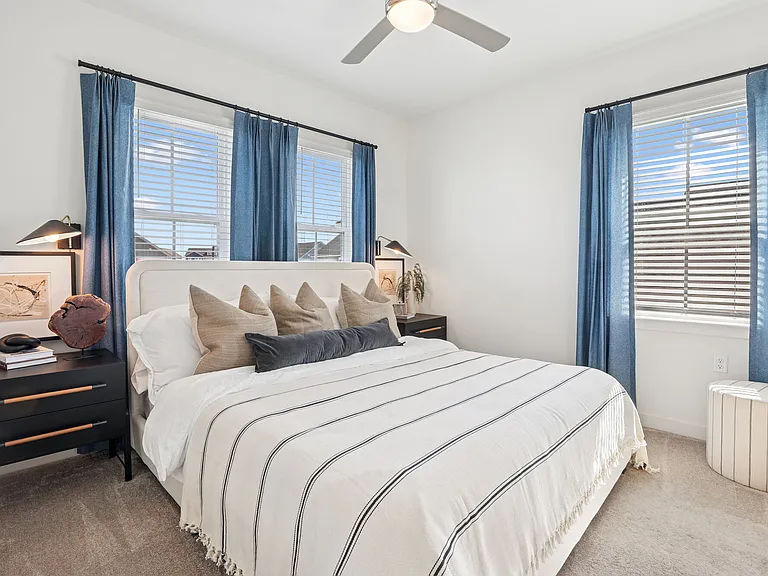 Hamlet Watkins Centre - Homes & Townhomes for Rent — Photo 23