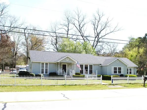 201 Harvey St, Stapleton, GA 30823