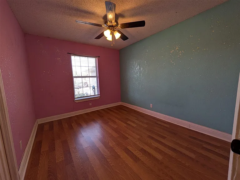 1800 Fernwood Cir — Photo 6