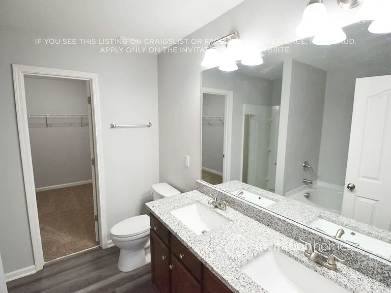 1719 Eastway Dr — Photo 10