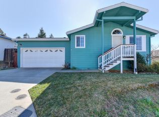 208 Foster Rd, Colfax, CA 95713