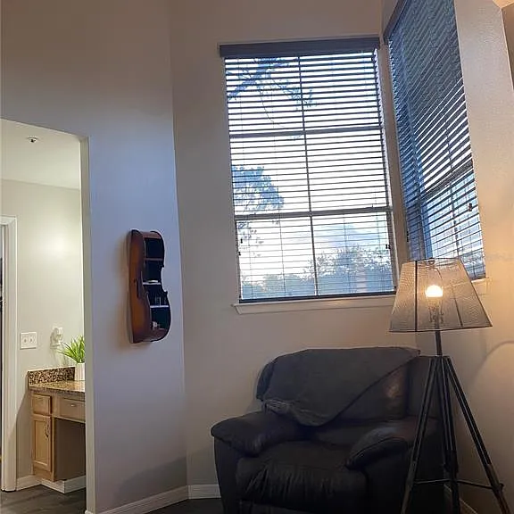482 N Pin Oak Pl #304 — Photo 5