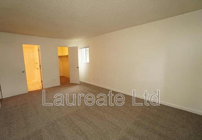 3462 S Eagle St #103 — Photo 14
