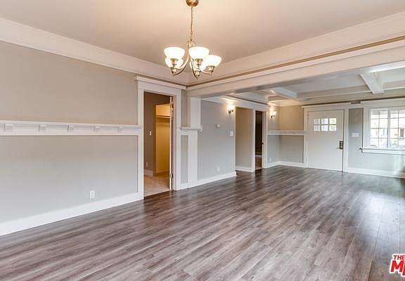 4th image of 622 W 60th St