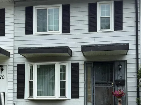 72 Daimler Dr #97, Capitol Heights, MD 20743