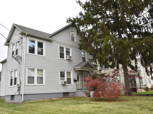 121 Cambridge Street, West Hartford, CT 06110