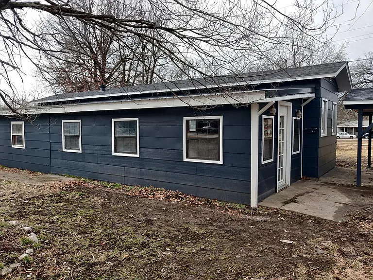 609 E Hannum St — Photo 4