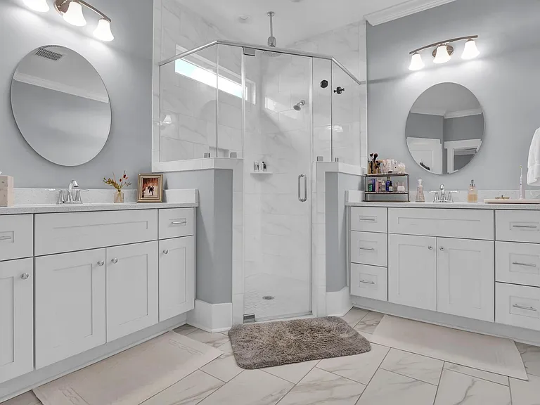 651 Crown Pointe Dr — Photo 22