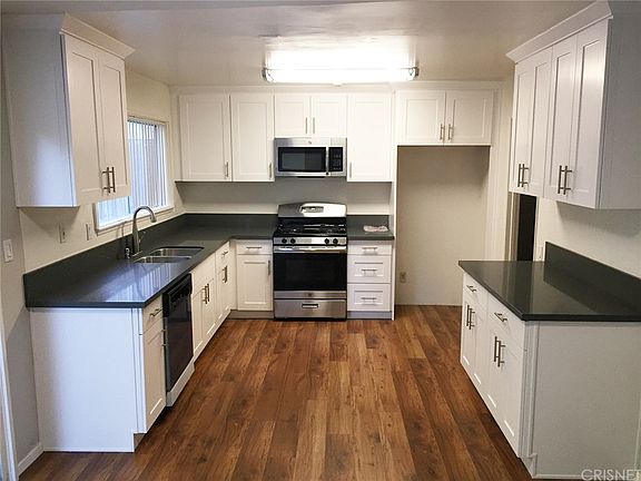 5th image of 26022 Edenpark Dr