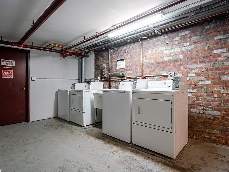 312 W 101st St #6 — Photo 9