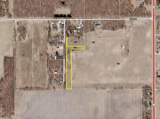 8905 S Gumz Rd, North Judson, IN 46366