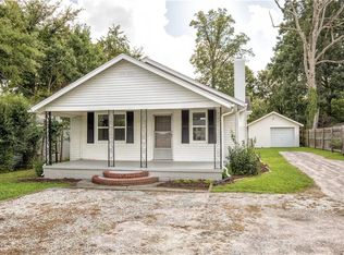 3104 Jackson Farm Rd, Hopewell, VA 23860