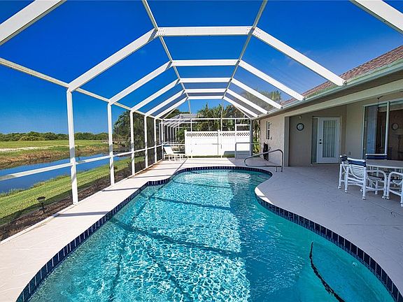 3rd image of 171 Medalist Rd