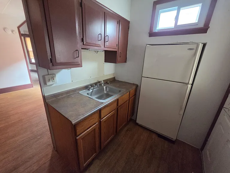 1134 Spring St #ST1 — Photo 2