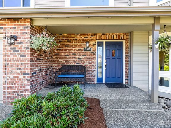 2nd image of 5533 NW English Hill Court