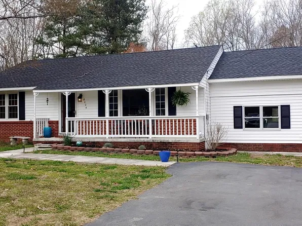 8004 Terry Dr, Port Tobacco, MD 20677