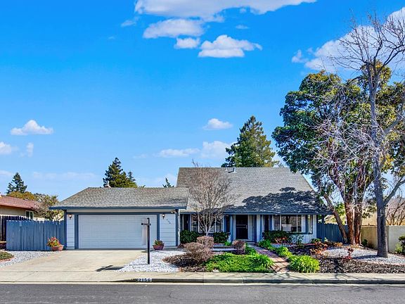 5th image of 2156 Monterey Drive
