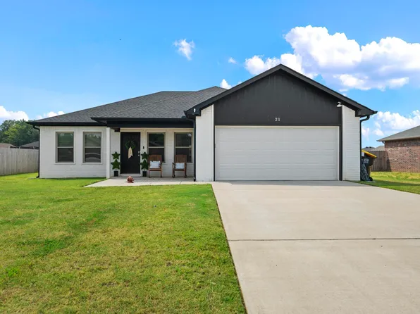 21 Winchester Dr, Ward, AR 72176