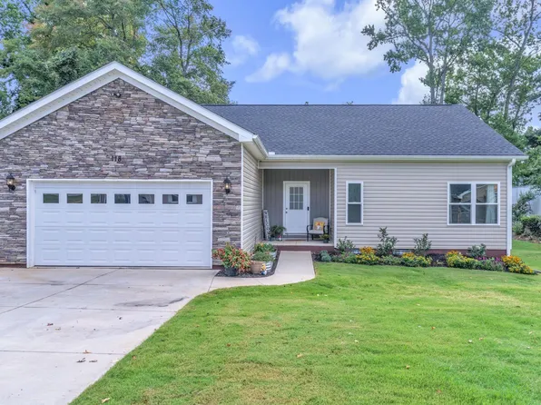 118 W Belvedere Rd, Greenville, SC 29605