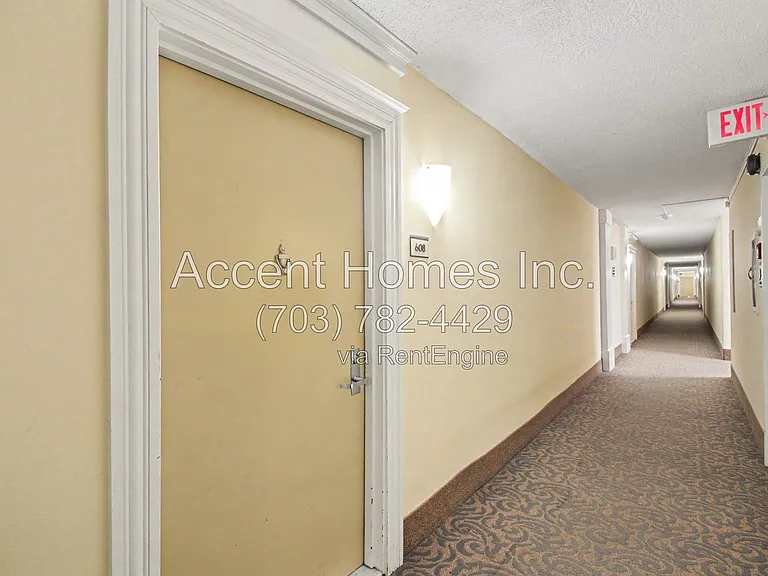 4500 S Four Mile Run Dr #608 — Photo 2