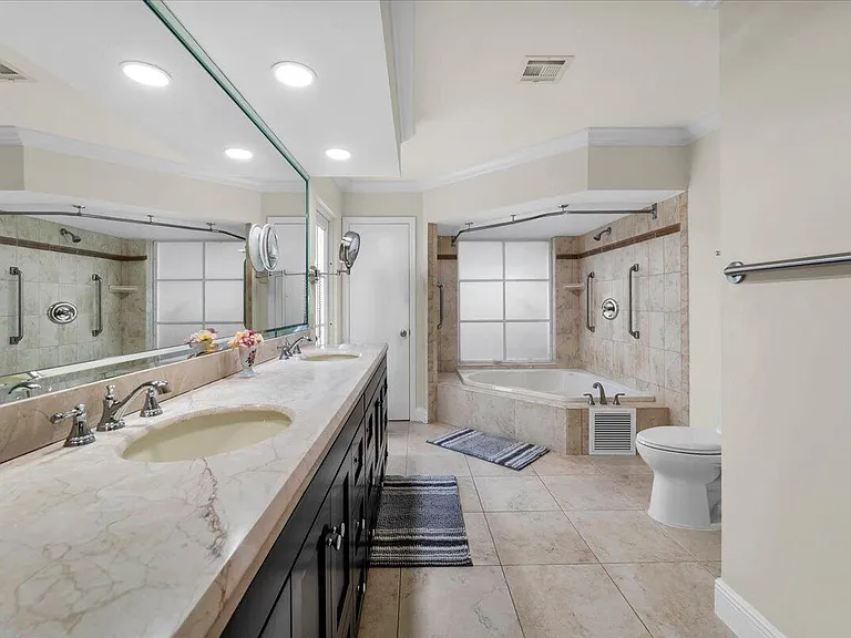 2908 Banyan Boulevard Cir NW — Photo 32