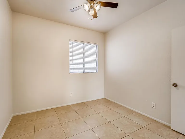 8726 W Bobby Lopez Dr — Photo 19