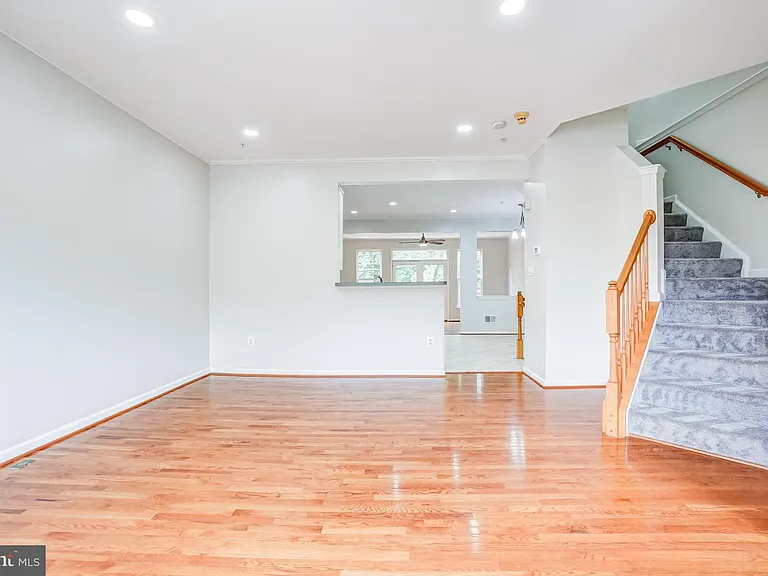 4302 Day Lily Dr — Photo 7