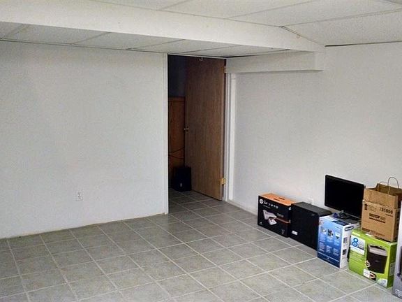 5th image of 27A Greensboro Blvd