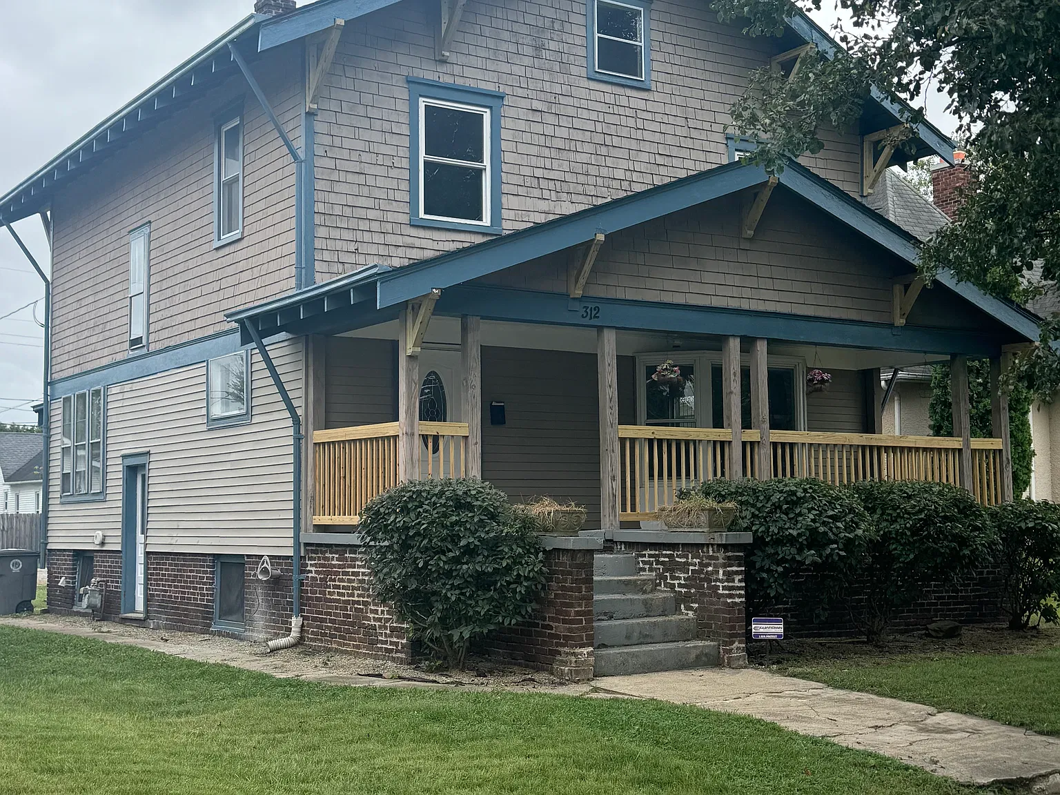 3 bed, 2802 sqft, $1,900 — Photo 1